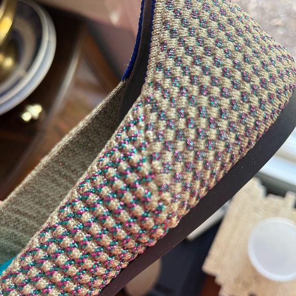 Rothy’s size 10, The Point, Metallic Print (pink and teal threads) - Picture 3 of 4